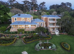 Grand Mercure Basildene Manor