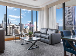 Oaks Gold Coast Hotel