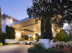 Ramada Diplomat Canberra