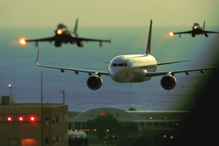 Israelâ€™s Air Force Responds to Terror Scare Fighter Jets Scramble to Intercept Wizz Air Flight From London to Tel Aviv After Onboard Security Alert, Plane Lands Safely Amid Tension!