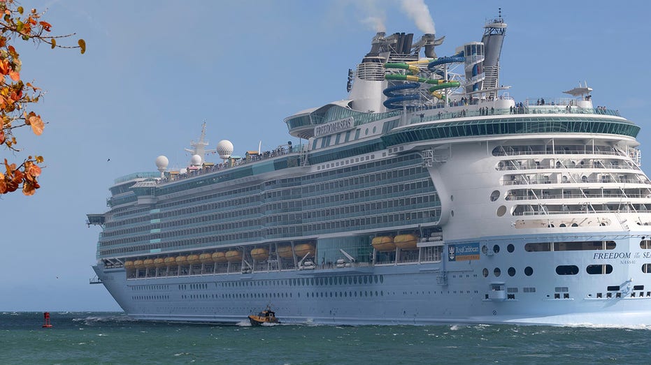 Thousands of cruise travelers hit with abrupt vacation plan changes: 'Apologize for the inconvenience'