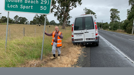 A to Z Couriers - Alija Zekiroski