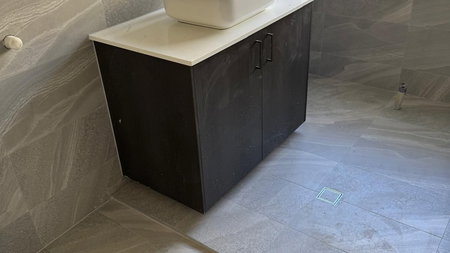 A1 Grouting and Tiling