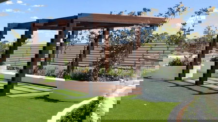 BAYSIDE BUILD  LIVING PTY LTD - Karl Schweitzer