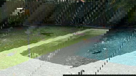 BGB GLASS - Michelle Howell