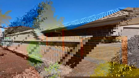 Boundary Line Fences - Naz