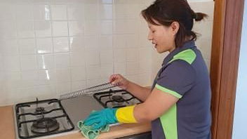 AUZIWEST CLEANING SERVICES PTY LTD